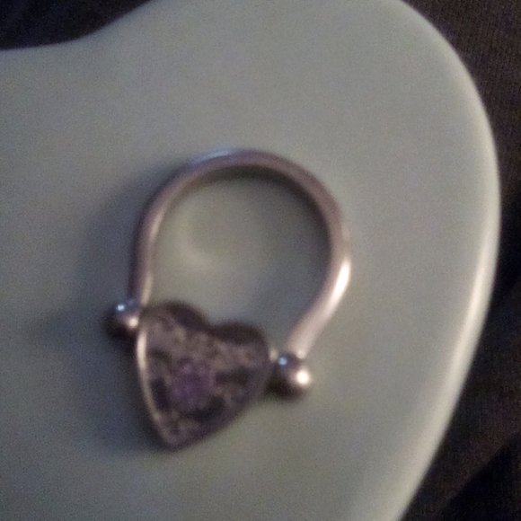 Silver ring - Picture 1 of 4